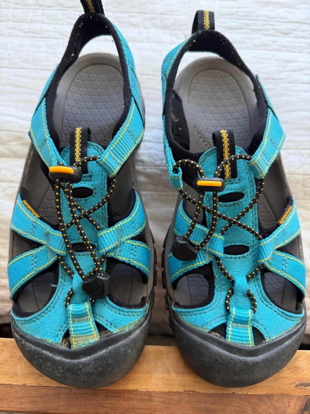 Woman’s size 8 KEEN Sport Sandals.